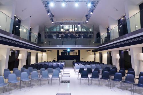 Rome Life Hotel - image 9