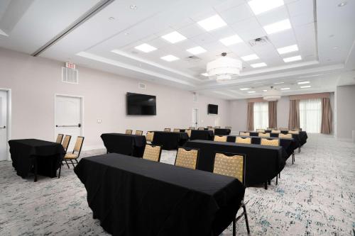 Hilton Garden Inn Houston/Clear Lake NASA - image 10