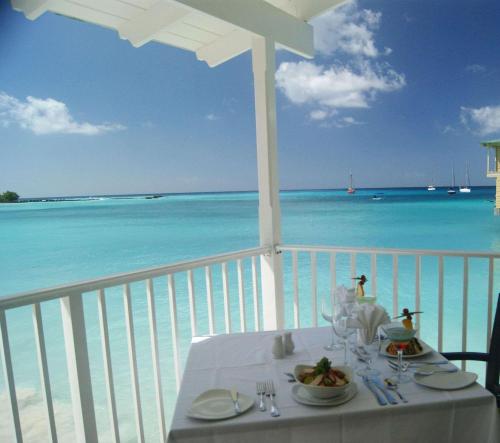 מסעדה, Radisson Aquatica Resort Barbados in גריסון