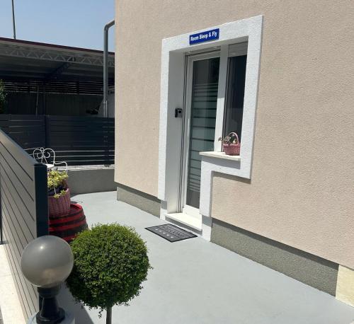 Room Sleep & Fly in คาสเตลา