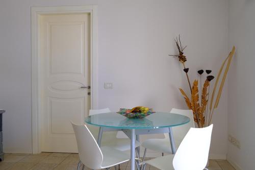 Later, Crema (photo 5)