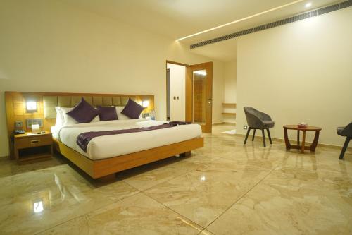 Hotel Devalokam in Pattambi