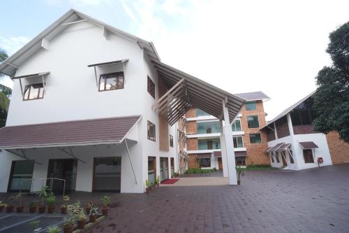 Hotel Devalokam in Pattambi