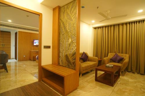 Hotel Devalokam in Pattambi