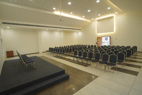 Hotel Devalokam in Pattambi