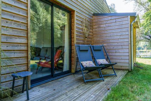 La cabane du pont du Douet in วิลองดรี