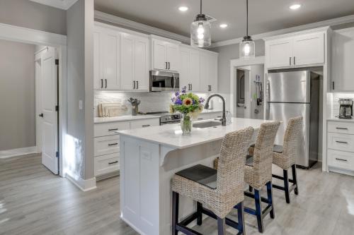 Beautiful Bella Vista Home Grill, Bike To Trails! in Bella Vista, USA