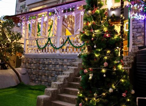 Exterior view, GoSolo Stays in Mumbai