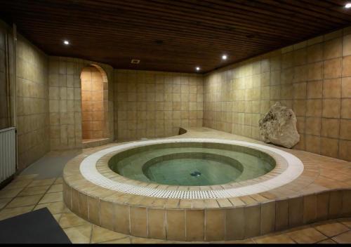 Forrás vendégház (Forras vendeghaz) in เอียร์ด