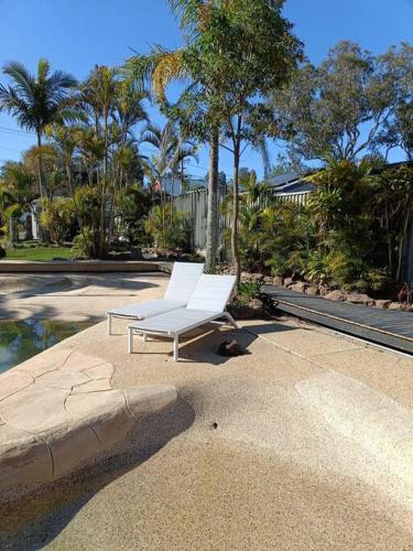 Waterfront Oasis Lakefront Villa with Pool and Sauna in Lake Munmorah
