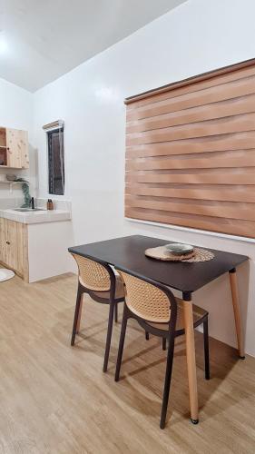 Kitchen, Una Isla Vida - Your Affordable Retreat Space in Olango Island