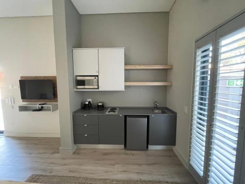 The Wantage Suites - image 4