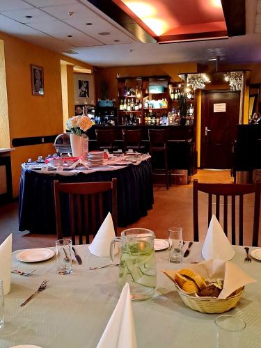 Kolonna Hotel Brigita - image 13