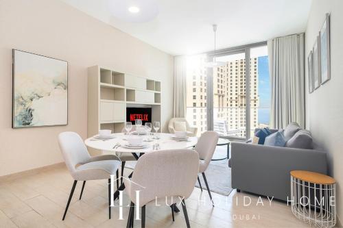 LUX Contemporary Suite with Marina View 3, Dubaj (fotografie 4)