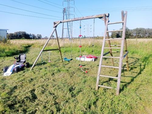 Domek mobilny nad rzeką Gdańsk (Domek mobilny nad rzeka Gdansk) in Orunia