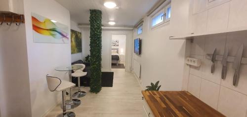 Beautiful basement apartment, very private and close to the metro, Stoccolma (foto 6)