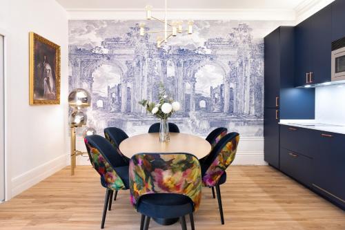 Cardosas Block Luxury Apartment, Porto