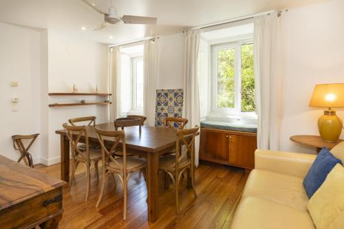 Apartment image 10