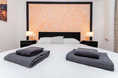 Orange Room, Mediolan
