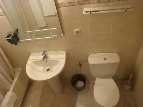 Hostal Zamora - image 6