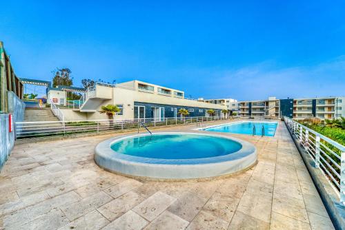 Pacific Retreat 4D con Terraza y Salida a Playa