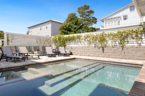 Happy Hours by Oversee 30A in Santa Rosa Beach, USA