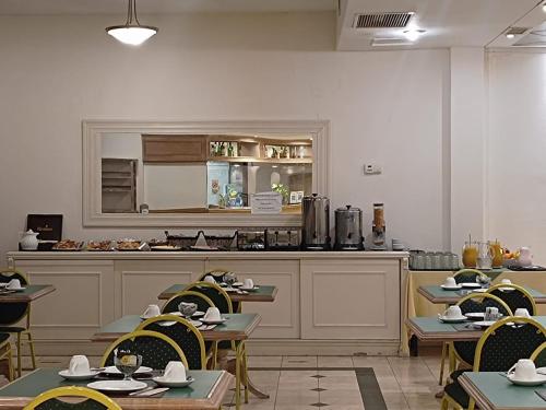 ATLAS TOWER HOTEL - image 2