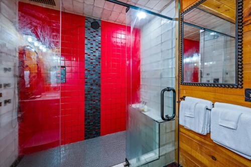 Hanky Panky - Romantic Getaway in Pigeon Forge, USA