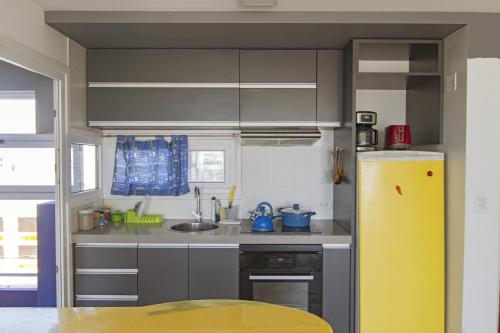 ห้องครัว, Departamento con vista al mar in โบสเก เปรัลตา ราโมส