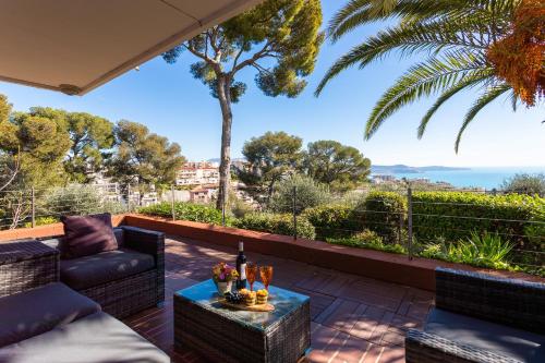 BELLES TERRES 2 AP4392 By Riviera Holiday Homes