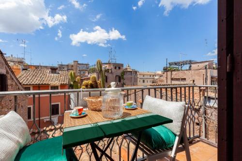 Campo dei Fiori Sun with balcony, Roma (foto 4)