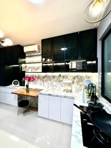 CJ House PIK 2 in Kosambi