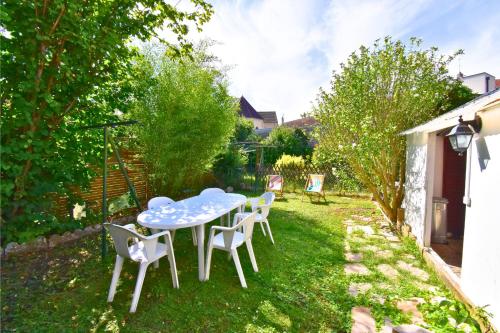 Kert, Le Jardin Paisible Beaumontois in Beaumont-sur-Oise