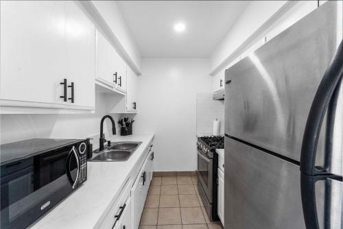 North Hollywood- Near Burbank Airport and Hollywood in McNeil, USA
