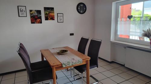 Facilities, Ferienwohnung Hennessy in Berg