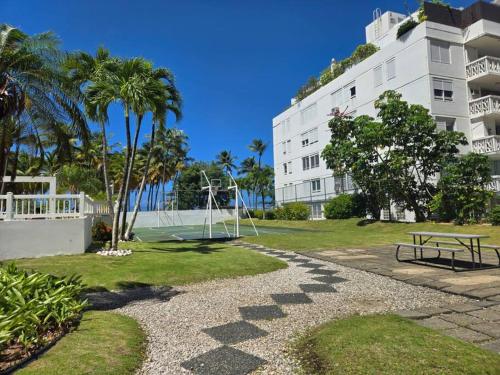 Tropical Chic Beach Paradise - image 9