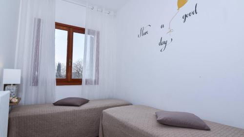 Two-Bedroom Apartment image 5