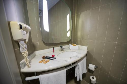 Superior Double Room image 1