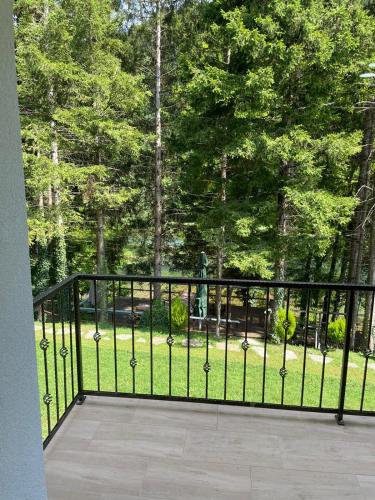 Erkély/terasz, Villa Bella Una-Apartman in Ostrožac