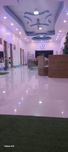 Scjs inn Hotel, Buug (photo 8)