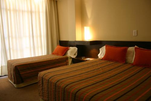 Deluxe Triple Room room in Hotel Cordon Del Plata