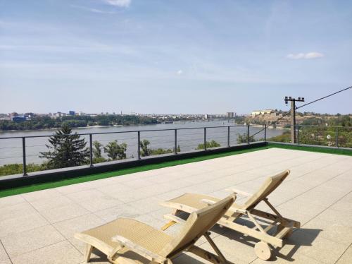 One-Bedroom Apartment with River View image 6