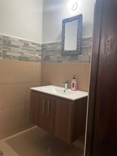 Casa Familiar cerca a todo in Palmira