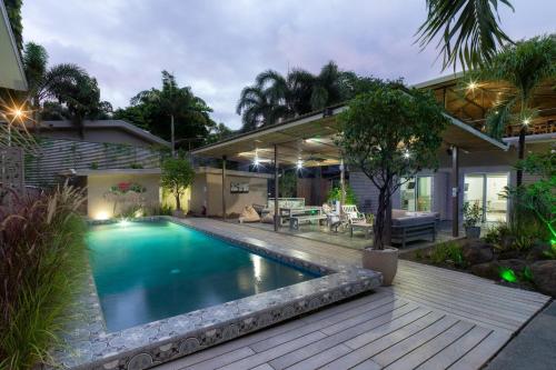 Tamarindo Bay Boutique Hotel, Apartments & Suites - 수영장
