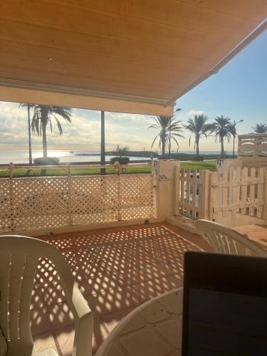 Apartamento primera línea de playa (Apartamento primera linea de playa) in 알보라야