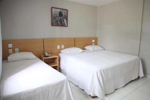 Standard Triple Room image 5