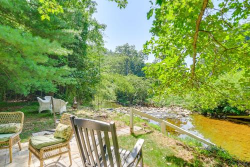 Creekside Milford Studio with Gas Grill and Mtn Views! thumb 3