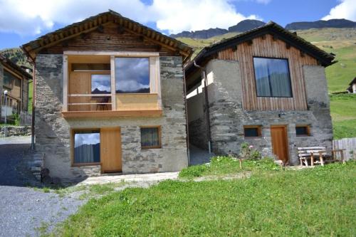  Gääschi Leis in Vals
