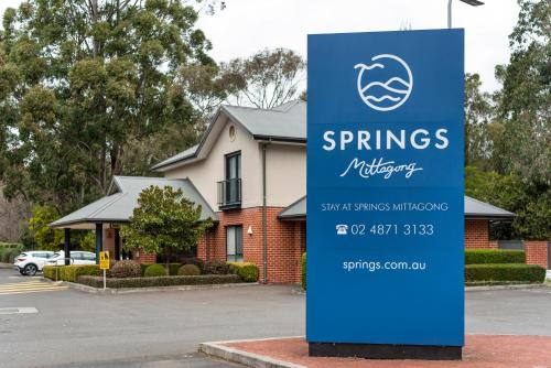 Springs Mittagong in มิตตากอง