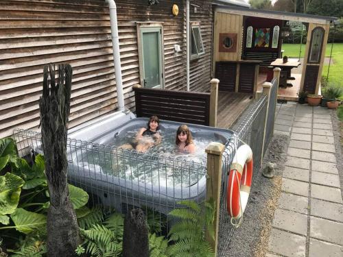 Charming Spacious Rural Otaki Retreat in Otaki